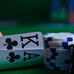 A Guide to Increasing Your Chances of Winning at Casino Games