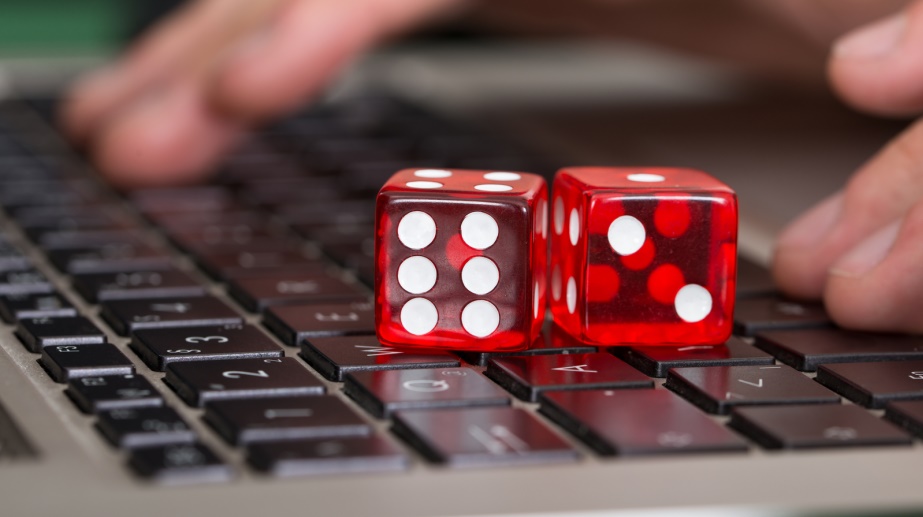 Online Gambling Should be Legal in India