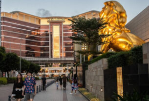 Macau Casino Stocks and Bonds Increase Value as Visitors Return